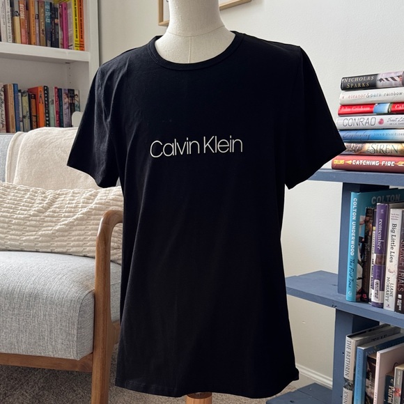 Calvin Klein Black Logo Tee - Picture 1 of 4